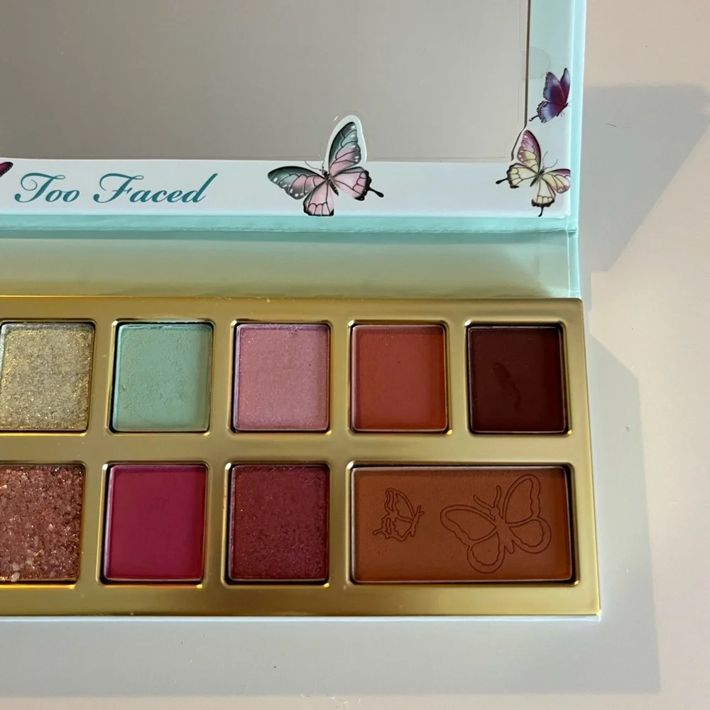 TOO FACED TOO FEMME EYESHADOW PALETTE 🦋 - Picture 5 of 6